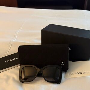 CHANEL Black Square Acetate Sunglasses with Quilted Case
